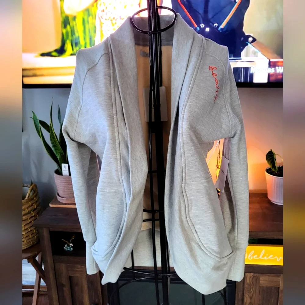 Chicago Bears Cardigan by Wear by Erin Andrews - Picture 1 of 5
